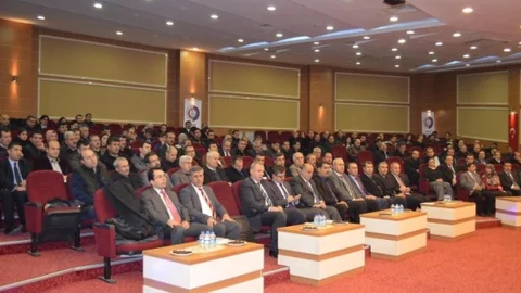 Malatya'da Meyve Hastalıkları İle Mücadele Paneli