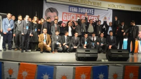 AK Parti Gençlik Kolları Kongresi Yapıldı