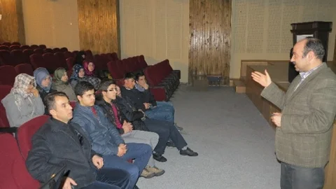 Van Anadolu İmam Hatip Lisesi Ab Desteğiyle Avrupa'ya Açılıyor