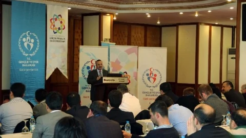 Gençlik Projeleri Ankara'daki STK'lara Anlatıldı