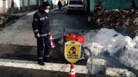Kütahya Belediyesi Haşereyle Mücadelesini Kış Aylarında Da Sürdürüyor