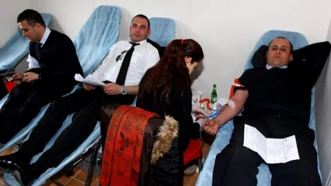 Büyükşehir Personelinden Kızılay'a Kan Bağışı