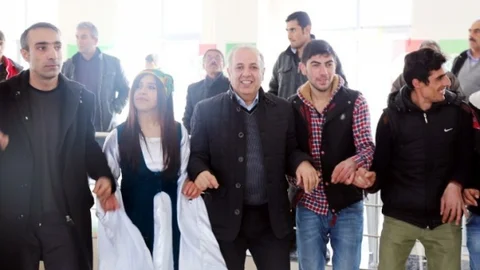 Gürpınar İlçesinde Kobani Şenliği Düzenlendi