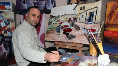 Zabıt Katibi Heykel Traş Ve Ressam Oldu