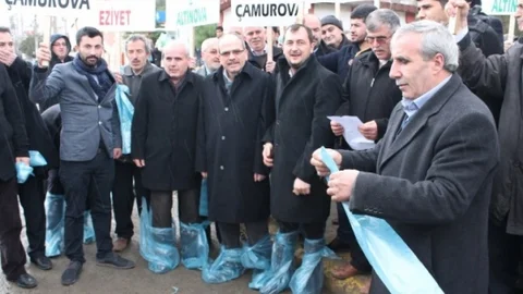 Tekirdağ'da Ak Partililerden “Çamurlu Yol” Eylemi
