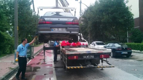 İzmit'te Kaldırım İşgaline Ceza Yağdı