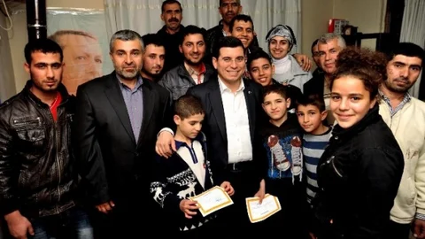 Başkan Tütüncü Mahalle Turlarına Devam Ediyor