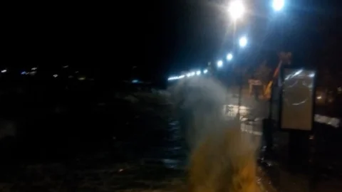 Edremit'te Tsunami Paniği