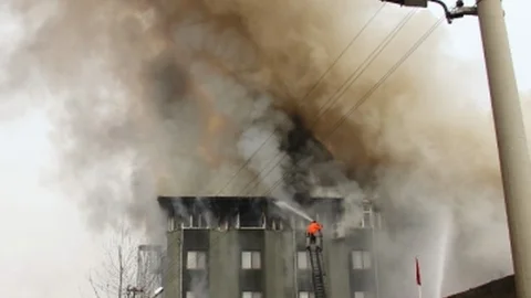 Iğdır'da Polisevinde Yangın