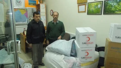 AFAD'ın Suriyeli Ailelere Yardımları Devam Ediyor