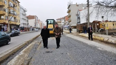 Tekirdağ Büyükşehir Belediye Başkanı Kadir Albayrak Altınova Mahallesi'nde İncelemelerde Bulundu