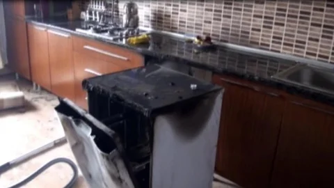 Bulaşık Makinesi Az Kalsın Evi Yakıyordu
