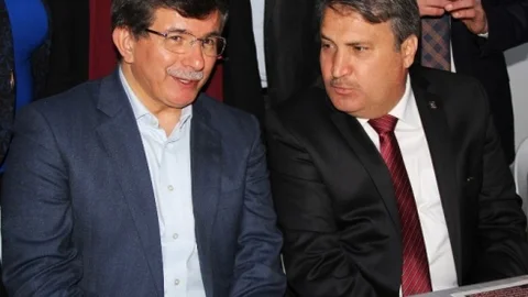 Başbakan Davutoğlu'ndan TOKİ Projesine Övgü