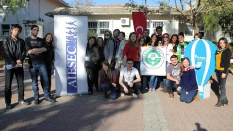 Yabancı Öğrenciler Kendi Kültürlerini Tanıttı