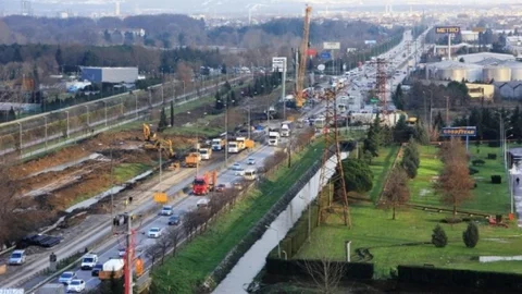 Köprülü Kavşakta Çalışmalar Sürüyor