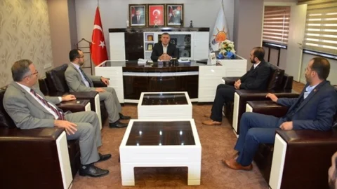 Tümsiad Heyetinden AK Parti'ye Ziyaret