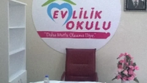 Evlilik Okulu'na Ders Başı Hazırlığı