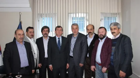 Revi Servis Araçları Odası'nın Dertlerini Dinledi