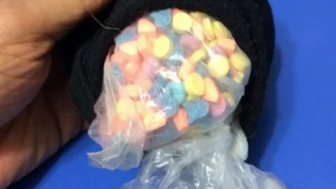 Düzce Polisi 563 Adet Ecstasy Hap Ele Geçirdi