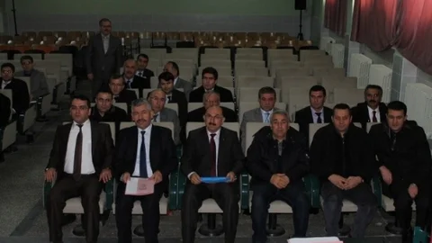 Sungurlu'da Okul Müdürlerine Semineri