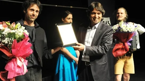 “Misafir Tiyatrolar Projesi” Das Papier Theater İle Başladı