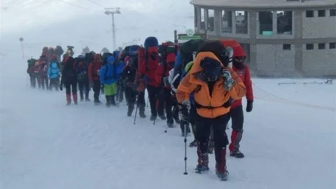 Dağcılar Erciyes'e Tırmandı