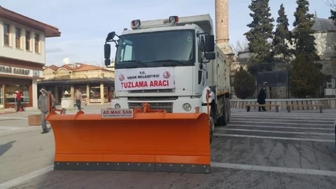 Uşak Belediyesi Araç Filosunu Genişletiyor