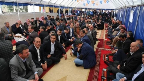 Başkan Ekinci Muhtarlarla İstişare Toplantılarını Sürdürüyor