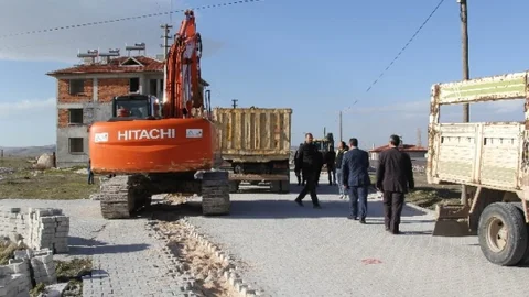 Cihanbeyli'nin Bir Mahallesinin Daha İçme Suyu Sorunu Çözülüyor