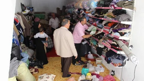 Cami Derneği'nden İhtiyaç Sahiplerine Yardım