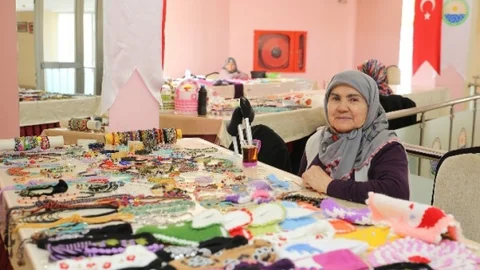 Gölbaşılı Hanımlar Hünerlerini Sergiliyor