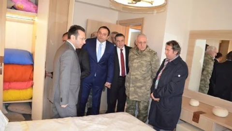 Vali Aksoy; Doğu Ve Güneydoğu'nun En Büyük Tatil Köyünü Gezdi