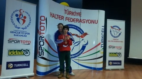 Kocaelili Minik Herkül Türkiye İkincisi Oldu