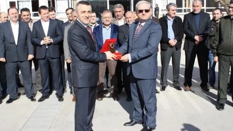 Espiye İlçe Emniyet Müdürlüğü Yeni Araçları İçin Kurban Kesti