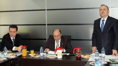 Vali Çiçek Turizmi Destekleyecek Tarımsal Ürünlere İhtiyaç Var