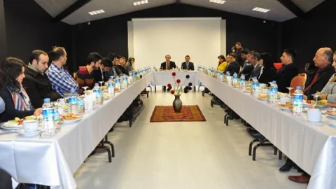 Turizm Yatırım İşletme Belgeli Otel Ve Restoranlarla Değerlendirme Toplantısı