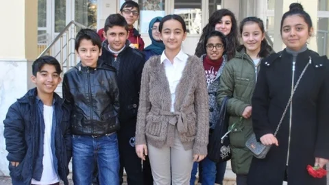 Kent Konseyi Çocuk Meclisi'nden Huzurevi Ziyareti