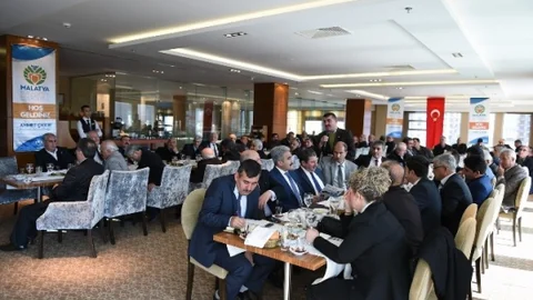 Çakır ''Muhtarlar Yerel Yönetimlerin Bir Parçasıdır''