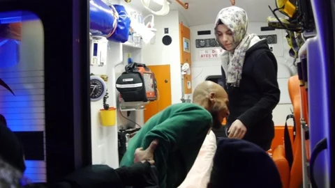 Karaağaç'a Yüzerek Gitmek İstedi