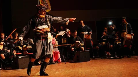 ''Ustalara Saygı'' Yörük Türkmen Gecesi