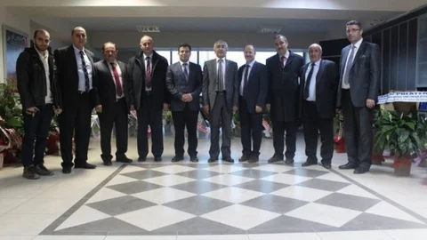 Türkiye Gazetesi İhlas Pazarlama Ve İHA'dan Orhan Bulut'a Hayırlı Olsun Ziyareti
