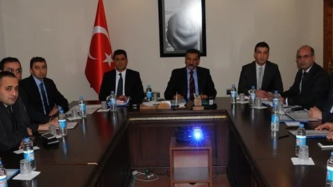 Tunceli'de KÖYDES Tahsisat Komisyonu Toplantısı Yapıldı