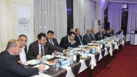 Belediye Başkanı Kara Muhtarlar İle Bir Araya Geldi