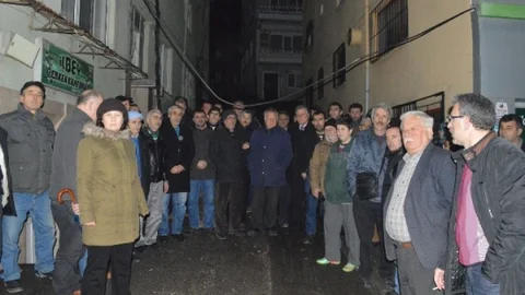 Bursa'da Lodos Sebebiyle 5 Gündür Elektrik Verilemeyen Mahalleli Ayaklandı