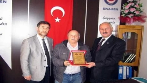 Aydın Diva-Sen Emekliye Ayrılnan Üyesini Onurlandırdı