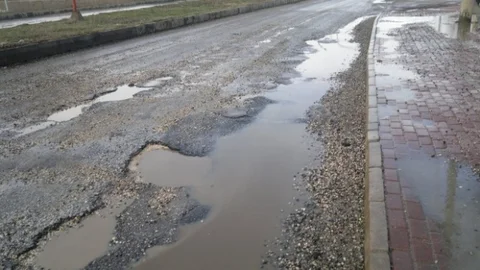 Kar Gitti İzi Kaldı