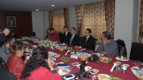 Baka'nın Yeni Genel Sekreteri Burdur'da Habercilerle Bir Araya Geldi