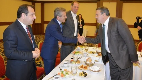 Yunusemre Belediyesi Esnaf Odaları İle Bir Araya Geldi