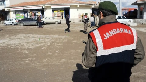 Aksaray'da İş Yerine Silahlı Saldırı 3 Yaralı