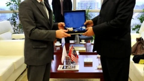 Malezya'dan Omü'ye Ziyaret